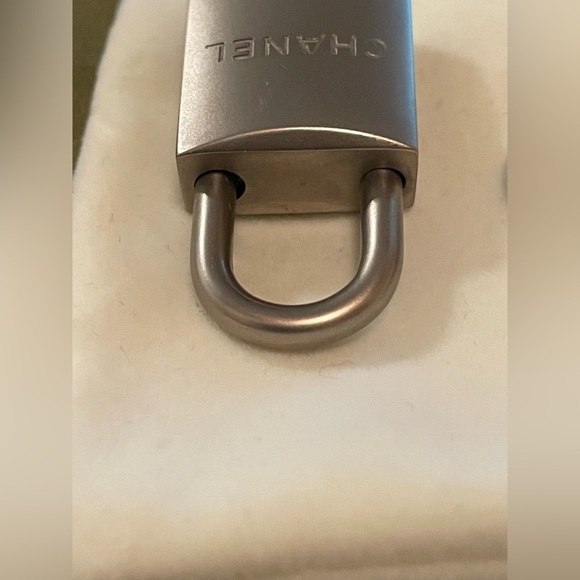 Chanel Matte Silver Lock and Two Keys — Very Rare and Hard to Find - Picture 5 of 6